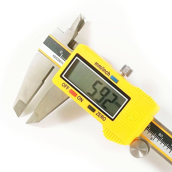INGCO 150mm Digital Vernier Caliper 6” — view 2