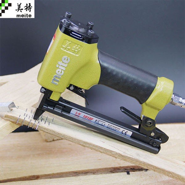 Meite 1010F Air Stapler Gun — view 2
